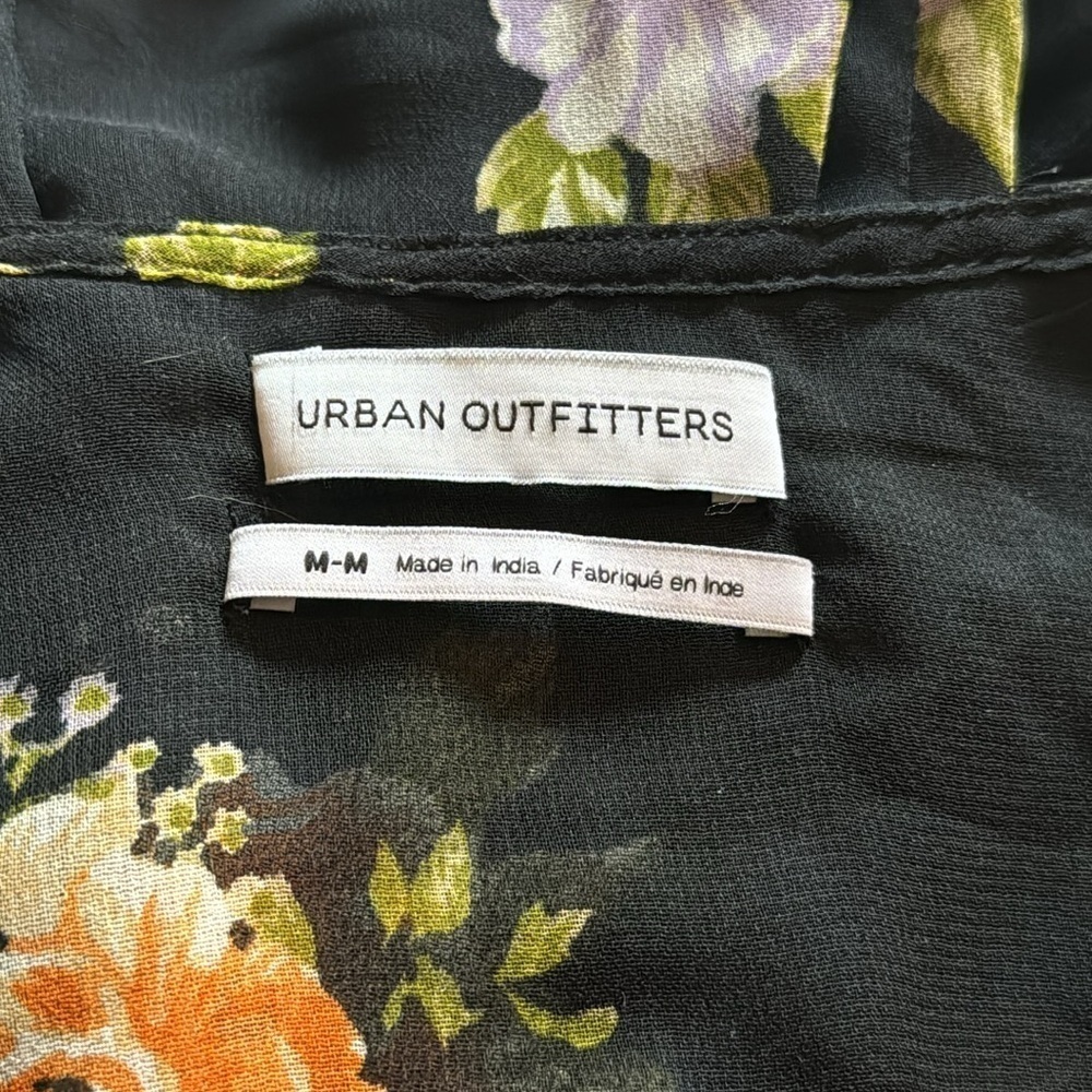 Urban outfitters sheer long sleeve wrap, dress floral, cute mini dress - Picture 10 of 12